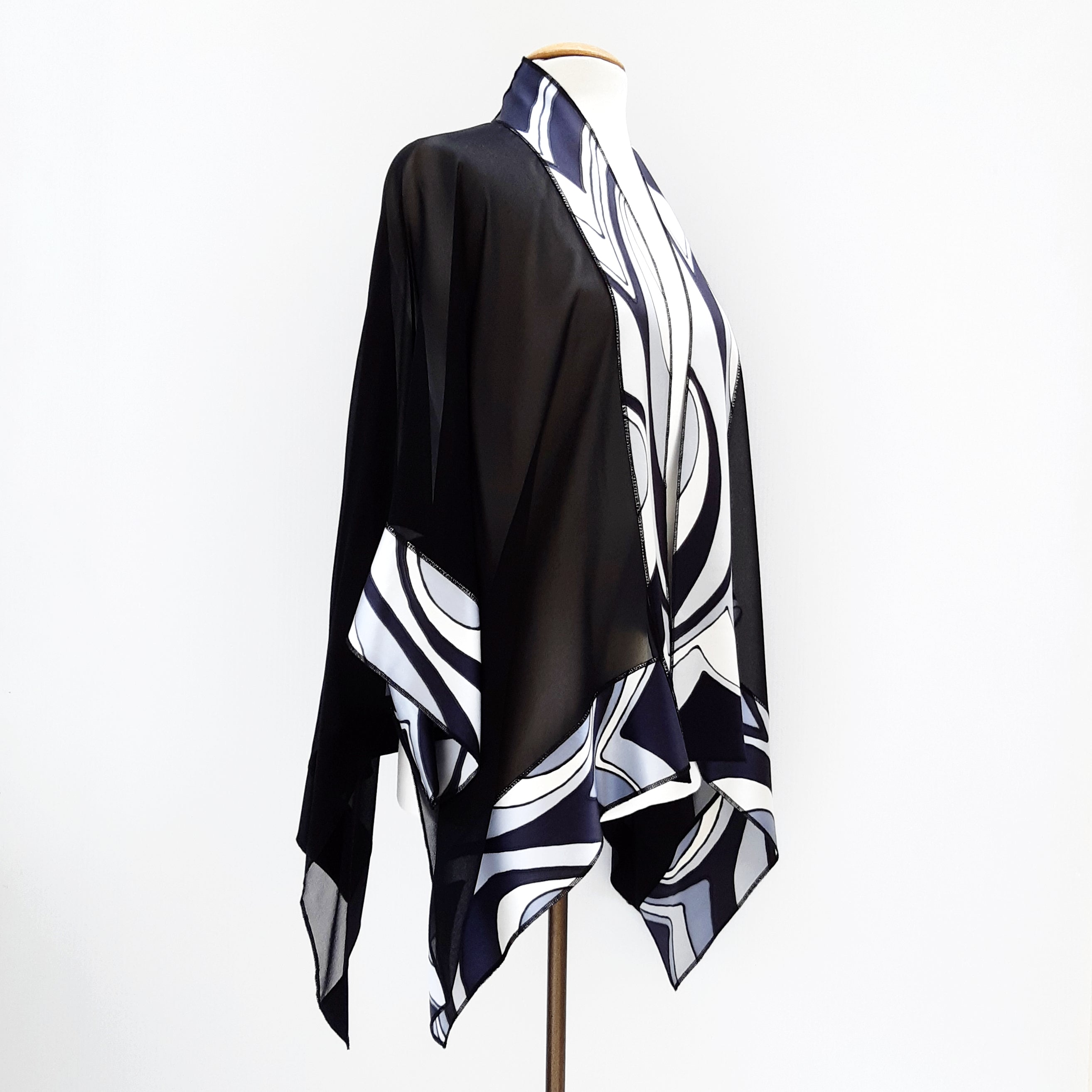 Painted silk kimono shawl black