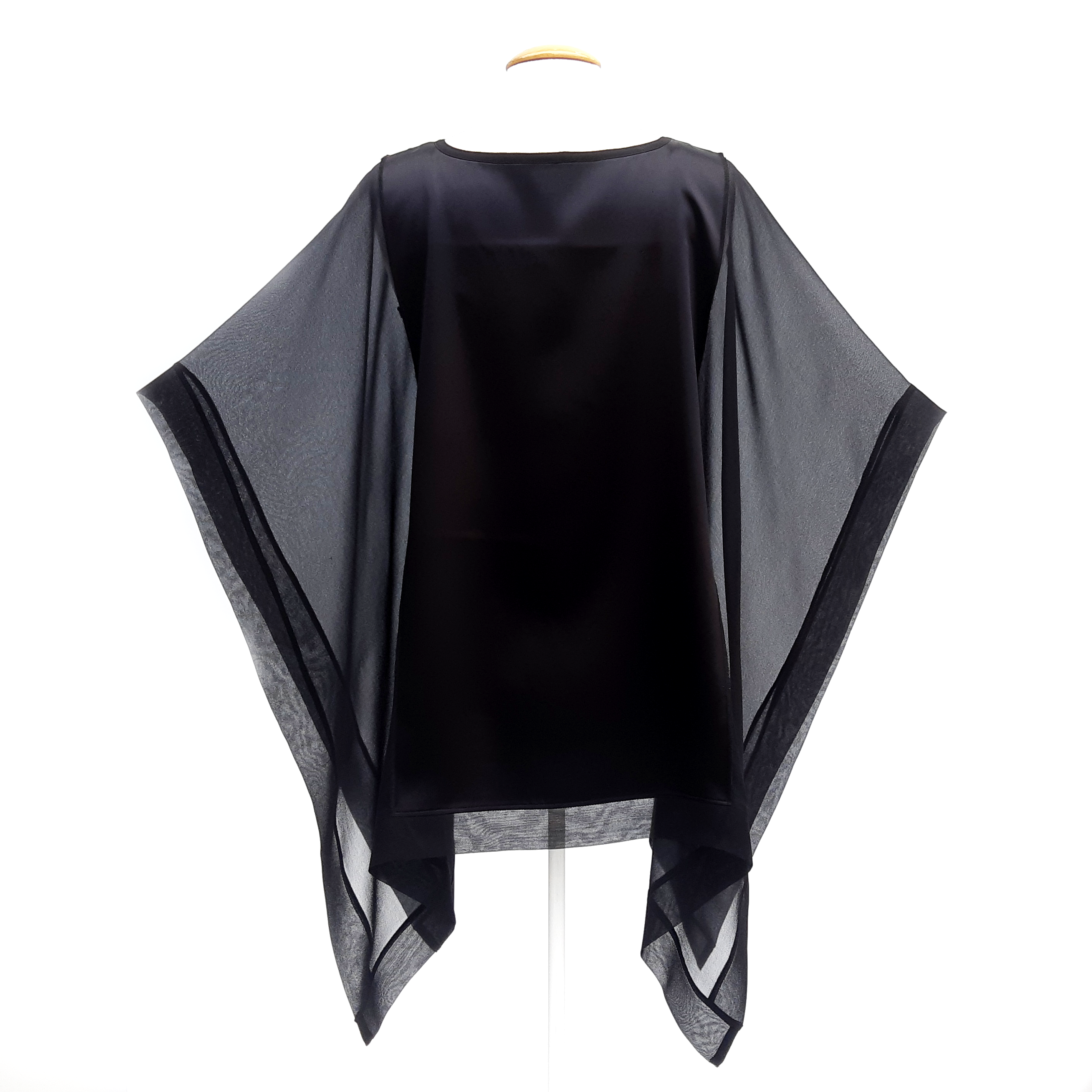 poncho black silk one size top cruise fashion 