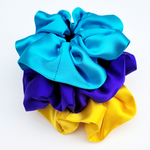 Load image into Gallery viewer, hair scrunchies for exercise and yoga handmade by Lynne Kiel
